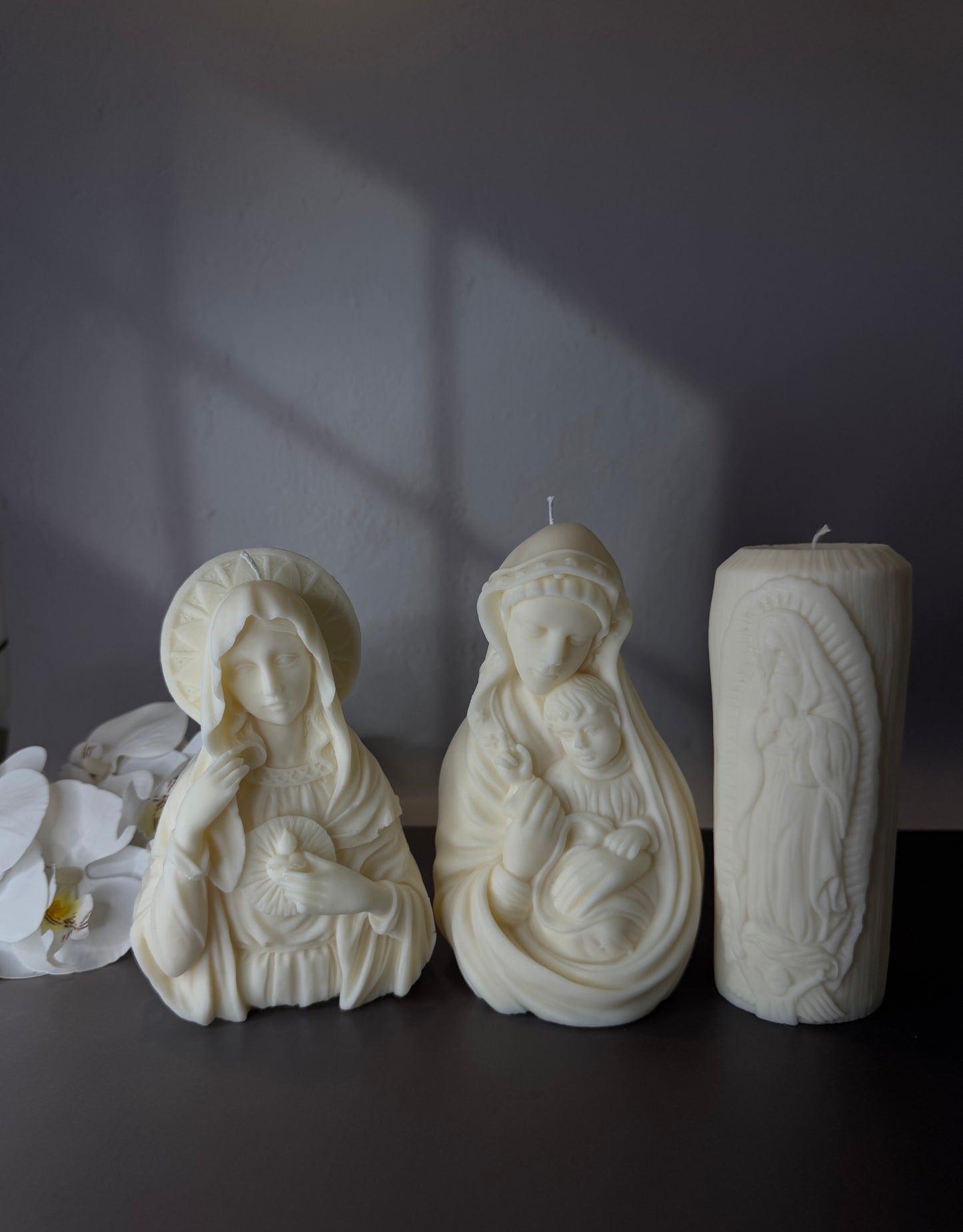 Sacred Glow Candles / Statuette