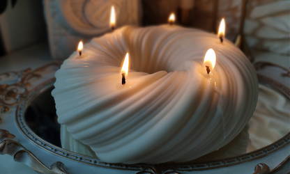 Luna Swirl Candle
