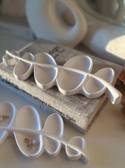Silhouette Leaf Tray