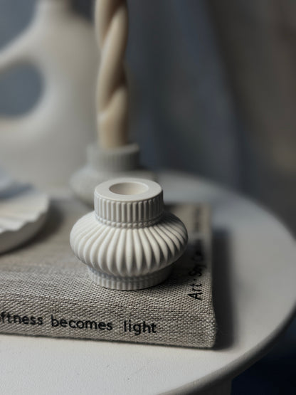 Élan Candle Holder