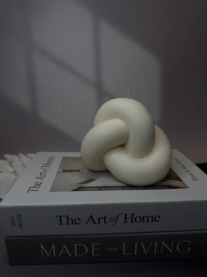 Knot Candle