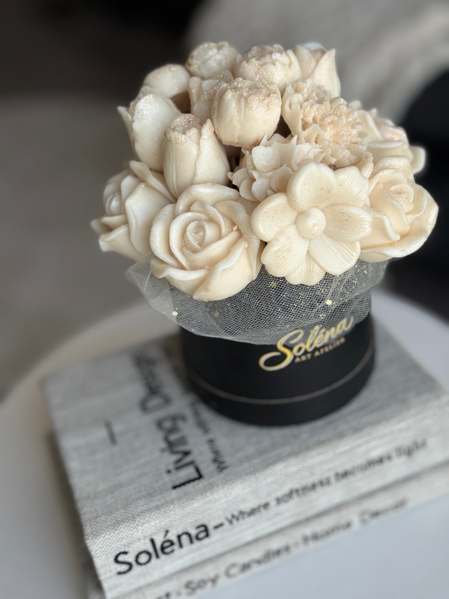 Lumière Bloom | Luxury Wax Flower Bouquet Candle in Gift Box