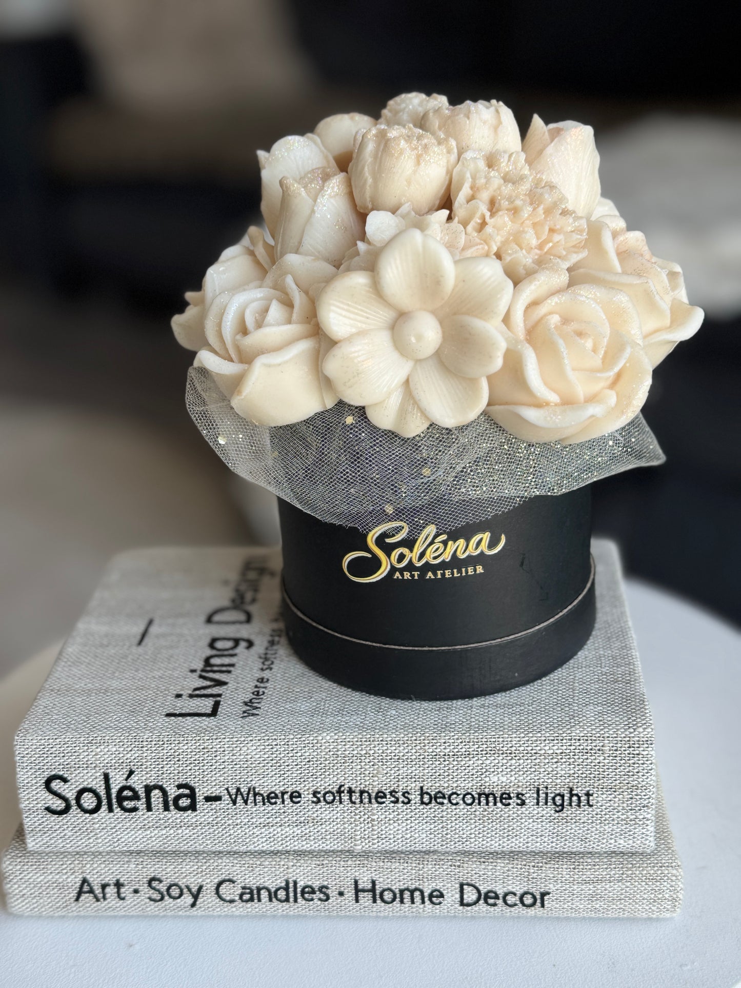 Lumière Bloom | Luxury Wax Flower Bouquet Candle in Gift Box