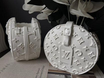 Silhouette Icons Vase